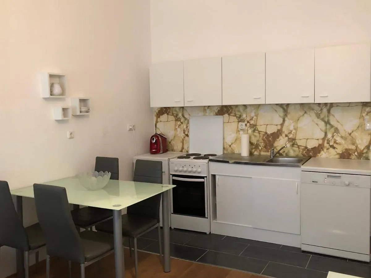 Green Apartment Vienna